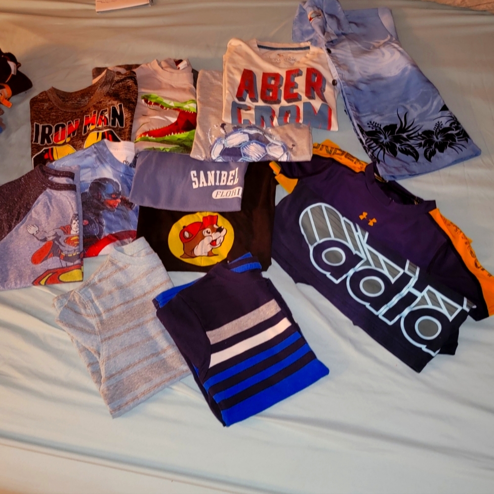 Boys Y/SM short sleeve shirts lot